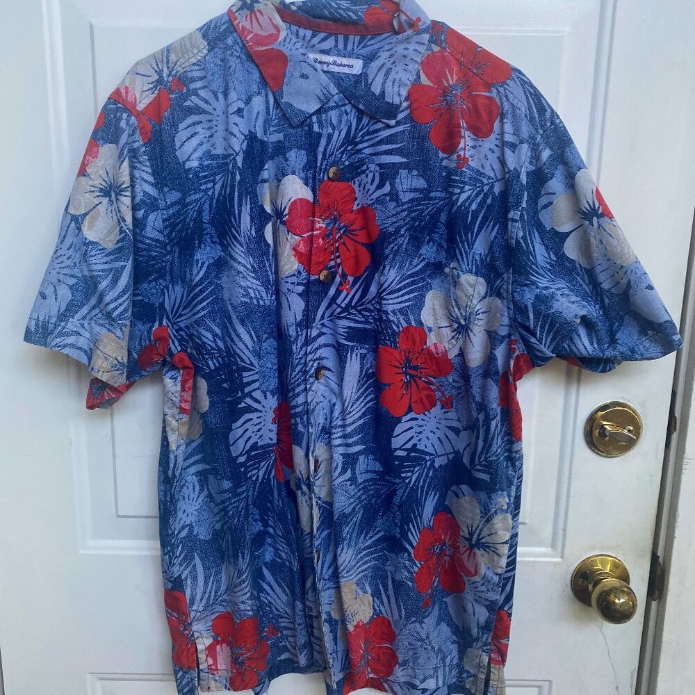 Tommy Bahama Shirt Men’s L Blue Red Floral Tropical Short Sleeve Button Down Shi
